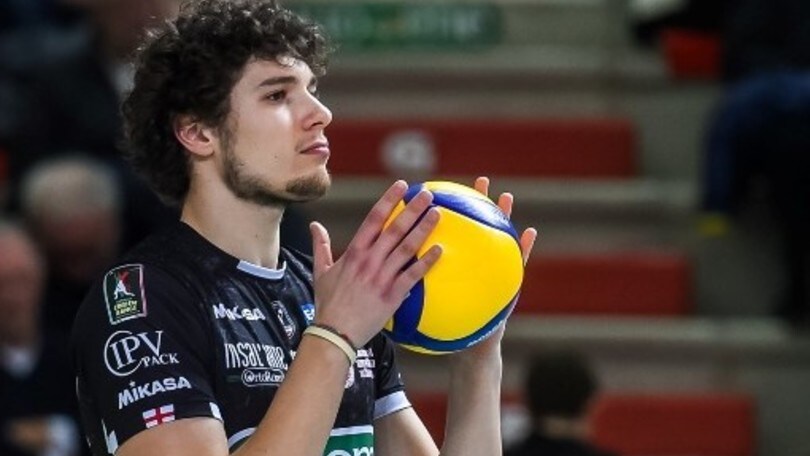 Casaro resta nel roster di Padova