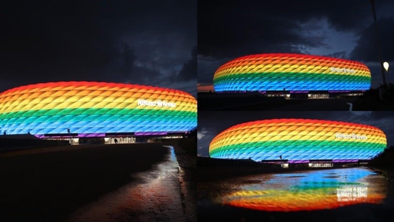 Lo spettacolo dell'Allianz Arena illuminata