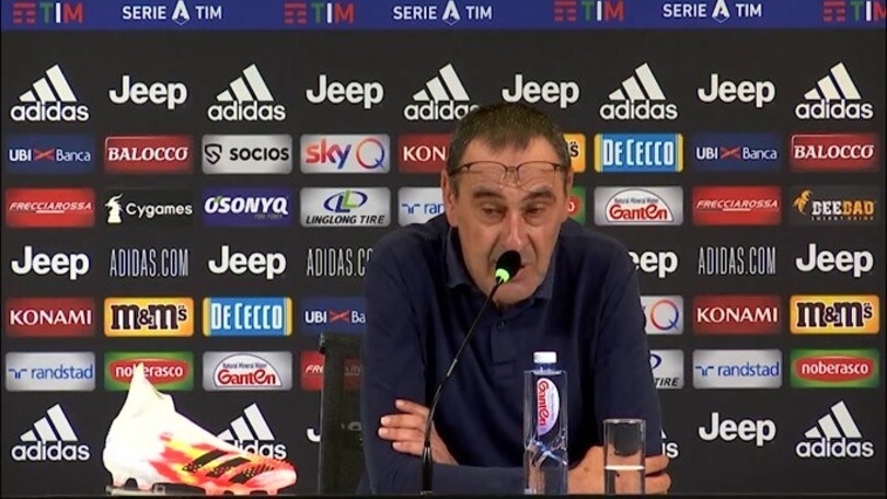 Sarri categorico: "Mancano 11 punti allo Scudetto"