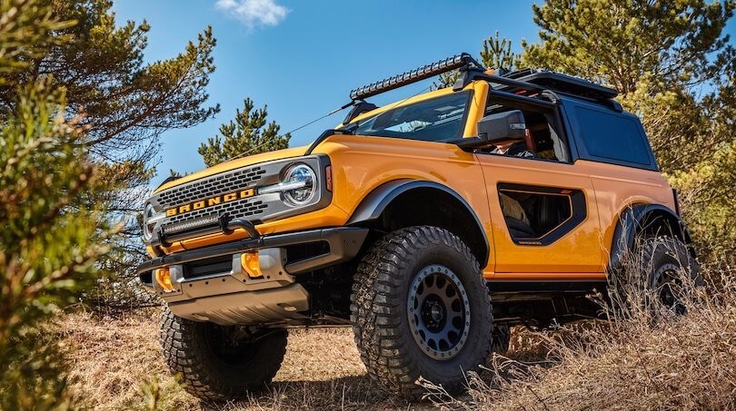Ford Bronco 2021: gli scatti