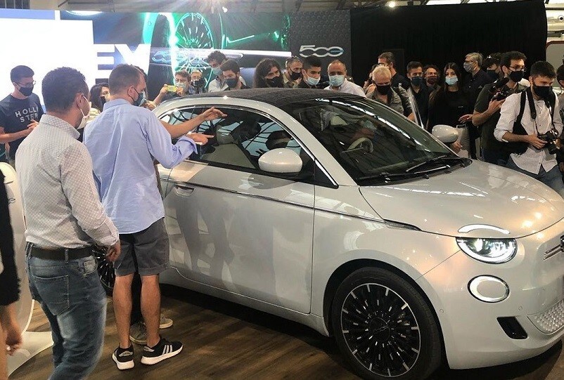 Nuova Fiat 500 La Prima al Mirafiori Motor Village: gli scatti