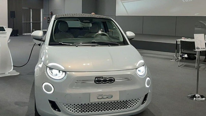 Fiat 500 La Prima, presentazione show a Mirafiori FOTO