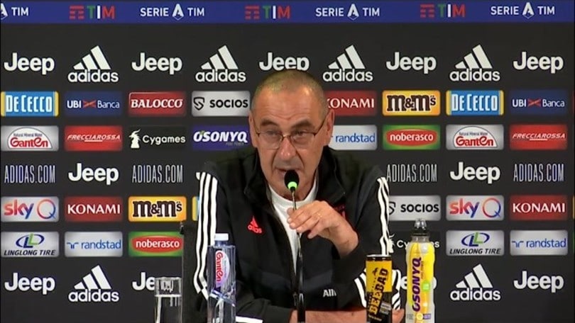 Sarri sullo Scudetto: "Serve serenità"