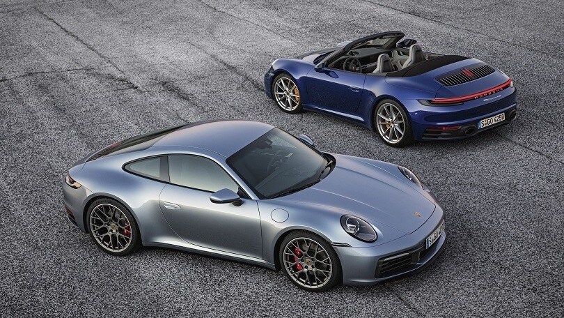 In Porsche al Drive-in per aiutare i più piccoli