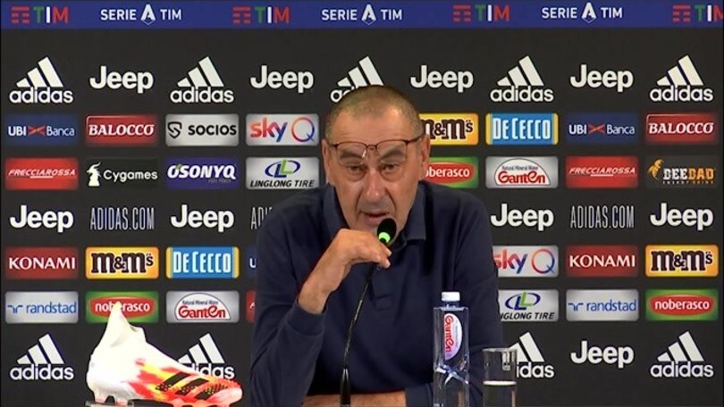 Sarri: "Scudetto vicino? Anche quando fai palo sei vicino a segnare"