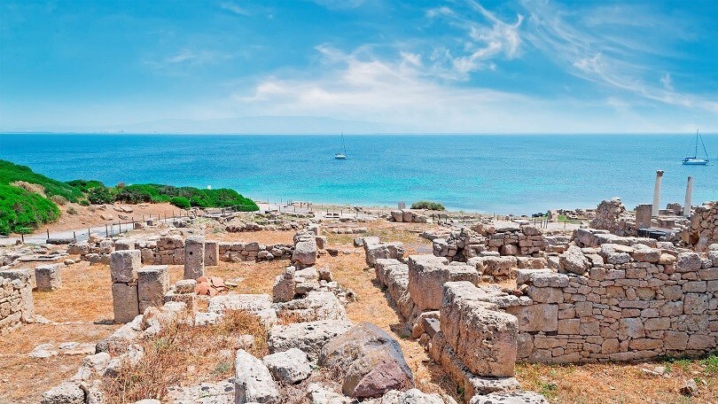 In Sardegna, tra le rovine di Tharros