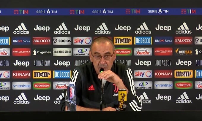 Sarri: "Ronaldo fuoriclasse anche nella testa"