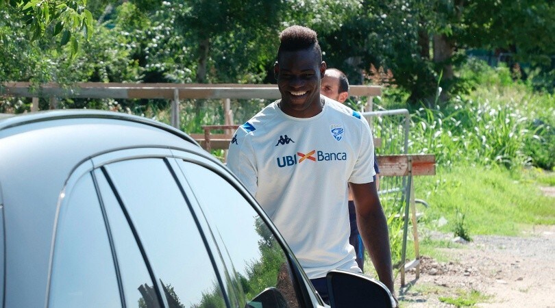 Como-Balotelli, c'è l'incontro. L'ad: "Abbiamo parlato con gli agenti"