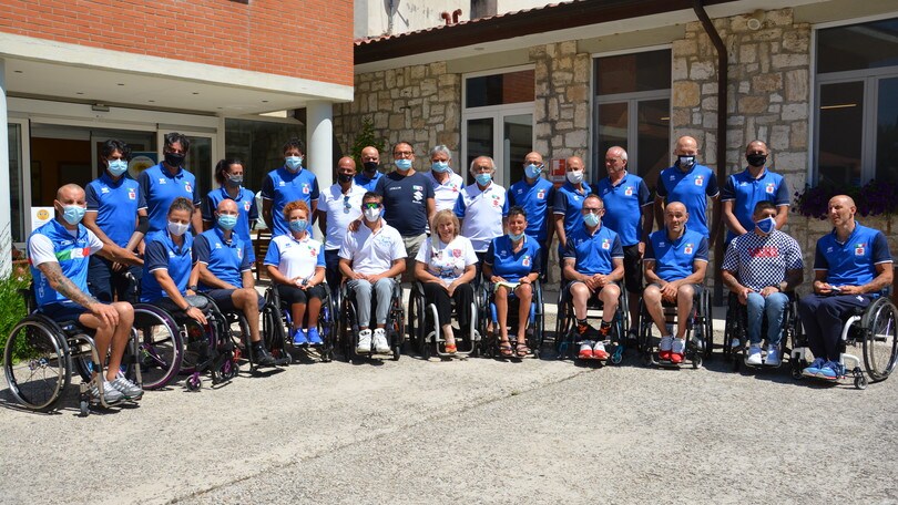 La nazionale italiana di paraciclismo a “I Girasoli” di AISM per il primo raduno post Covid-19