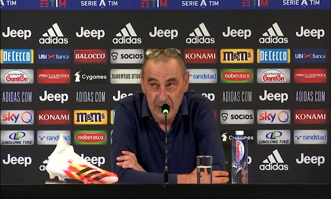 Sarri: "Dedica Scudetto? Staff, famiglia..e l'amico che chiamo di notte"