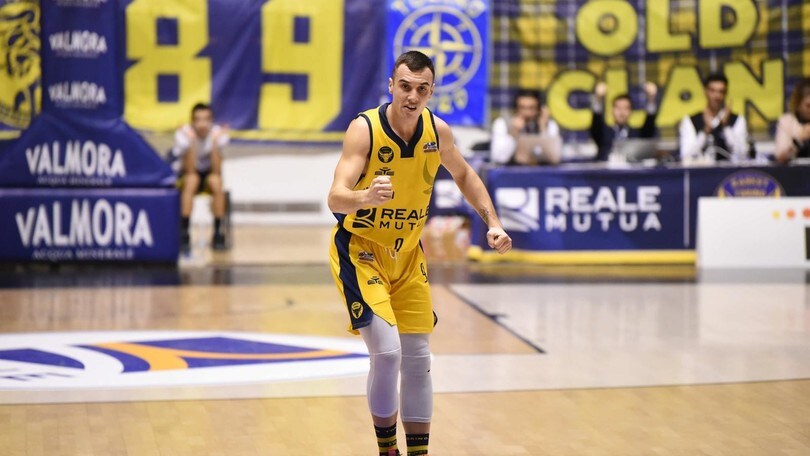 Basket, Cappelletti firma per due anni con la Reale Mutua Torino