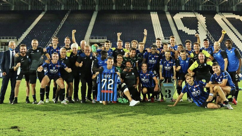 L'Atalanta sul podio si coccola Ilicic