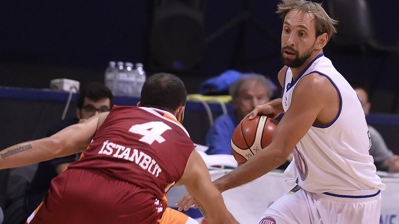 Basket, Grissin Bon: risolto il contratto con Peppe Poeta