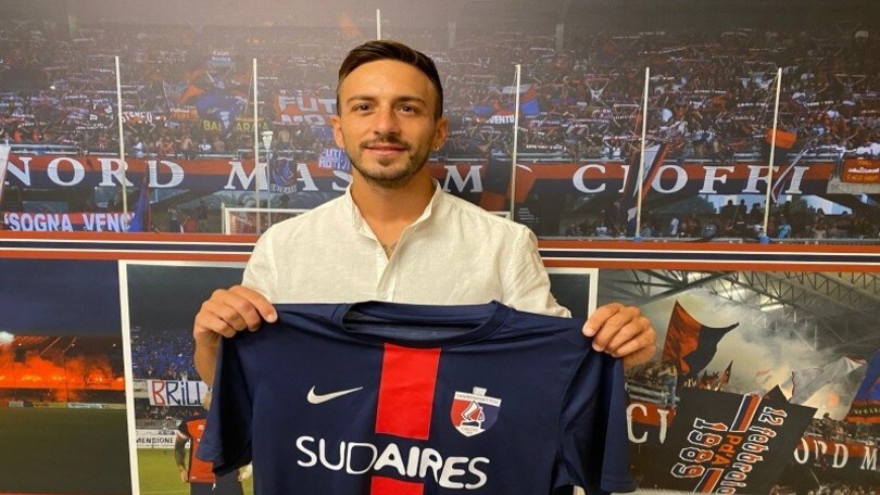 Sambenedettese, ufficiale l'arrivo di Bacio Terracino