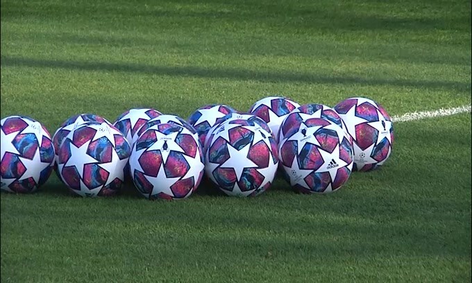 Napoli, Insigne cerca il recupero per il Barca