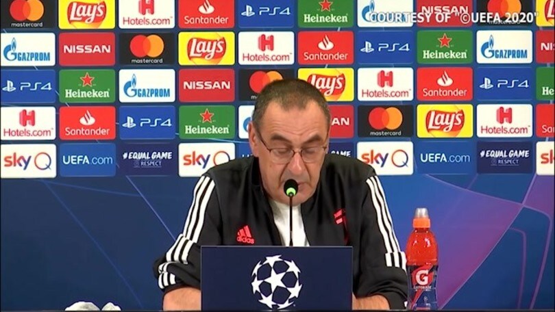 Sarri: "Esonero in caso di eliminazione? I dirigenti non sono dilettanti"