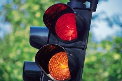 Multa col rosso? Ecco perché vale anche se il rilevatore non è tarato