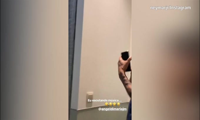 Psg, il buon umore non manca: Neymar canta in spogliatoio!