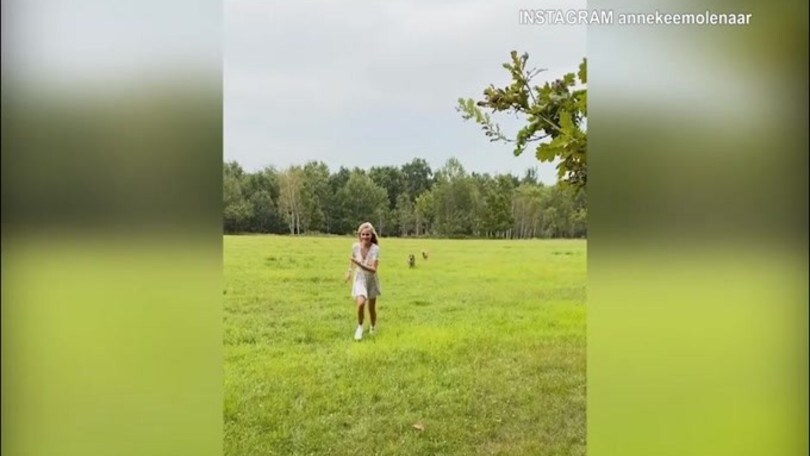 Annekee, la fidanzata di De Ligt che ama i cani