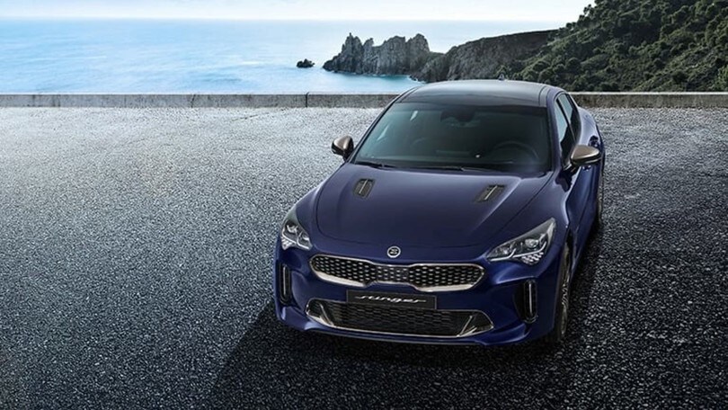 Kia Stinger 2021: gli scatti