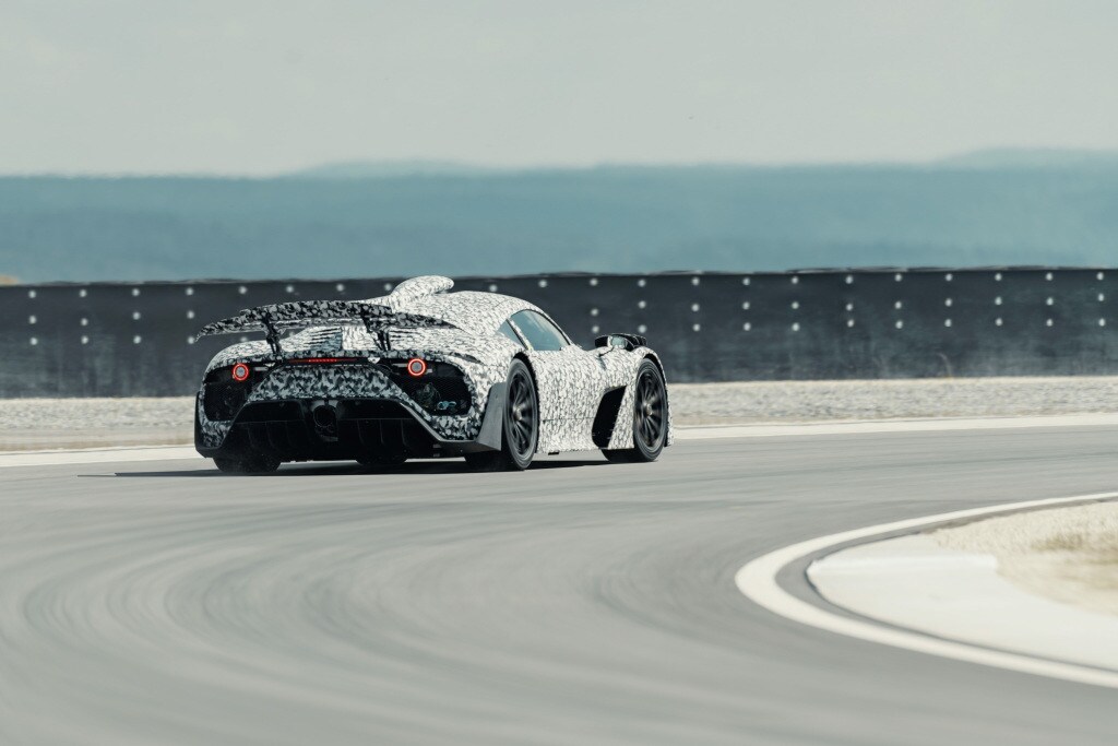 Mercedes AMG-One, prototipi in pista FOTO