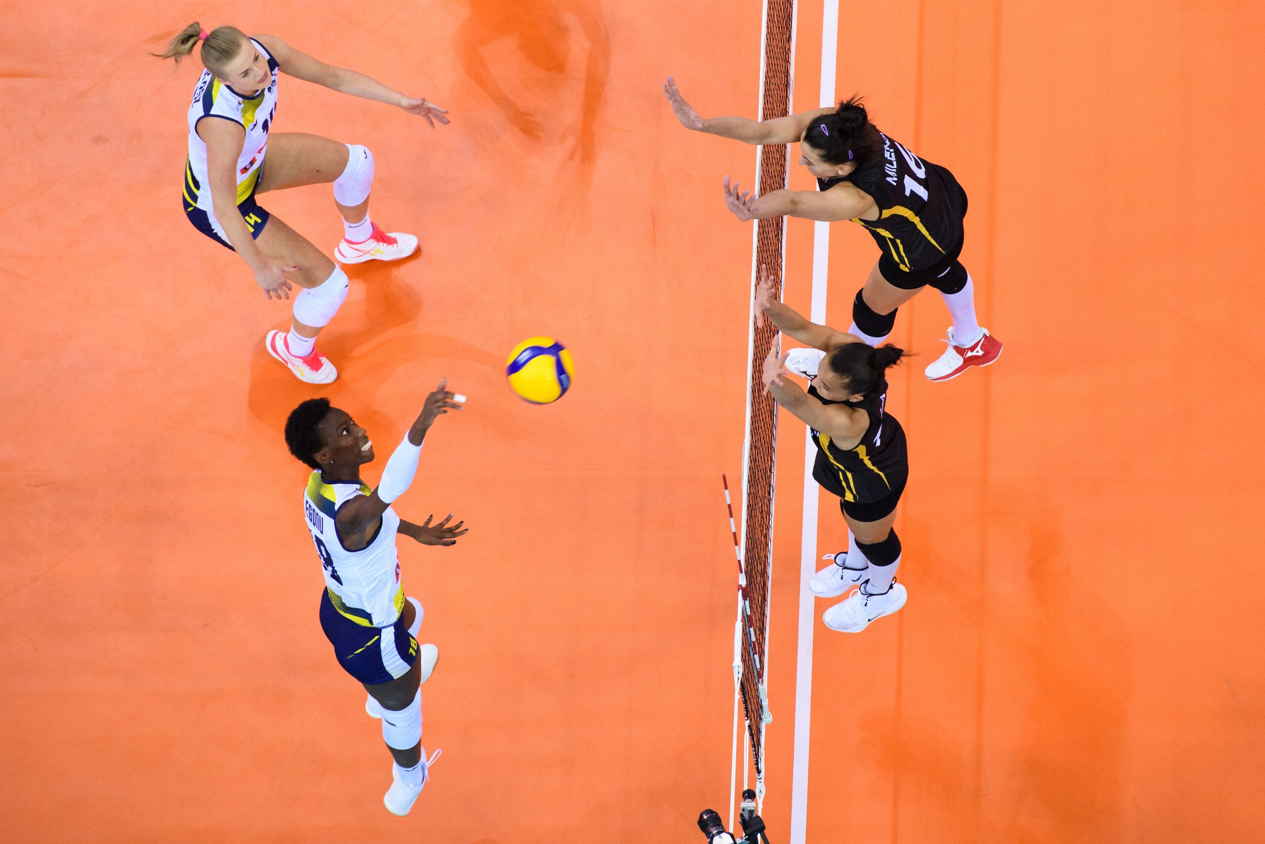 Decise date ed orari del primo turno della Supercoppa Femminile