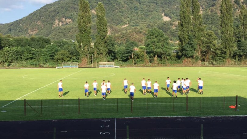 QUI DUFOUR VARALLO - Squadra al lavoro agli ordini di mister Cesano