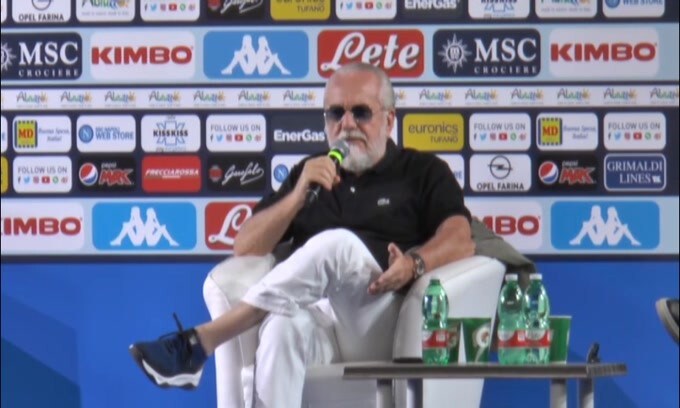 De Laurentiis attacca Ceferin: "Deve rispettare i tifosi"