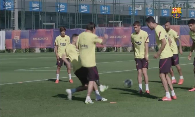 Barca, Messi "inseguito" dal City di Guardiola