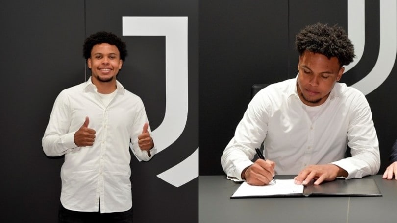 McKennie alla Juve, è ufficiale: ecco la firma del contratto