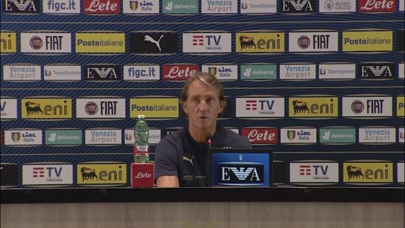 Mancini: "Senza tifosi è un calcio diverso"