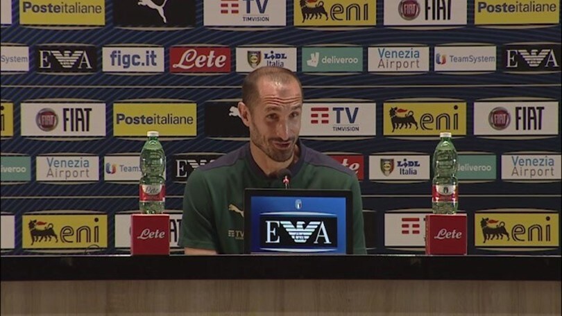 Chiellini: "Pirlo e Sarri non sono paragonabili"