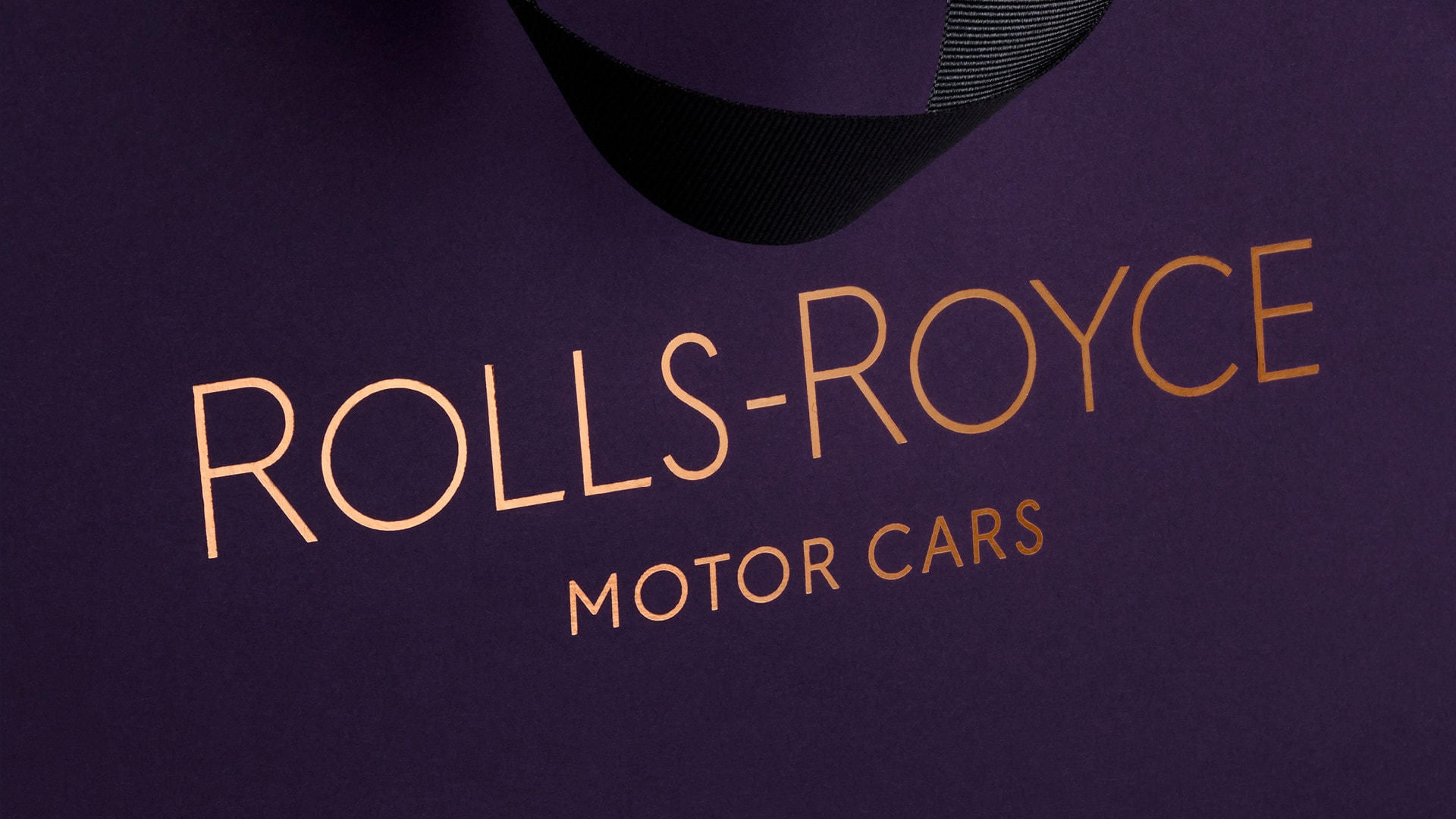 Rolls-Royce restyling del brand FOTO