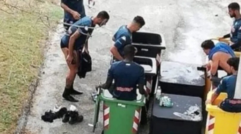 Napoli e crioterapia nei bidoni: la risposta ufficiale
