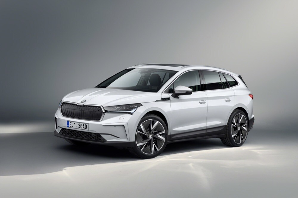 Nuova Skoda Enyaq IV, il primo SUV elettrico viene dal futuro