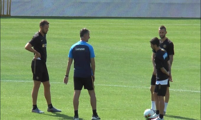 Olanda, De Vrij out per Italia e Polonia