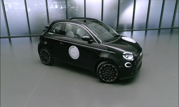 Nuova Fiat 500 La Prima: il nostro test drive a Torino VIDEO