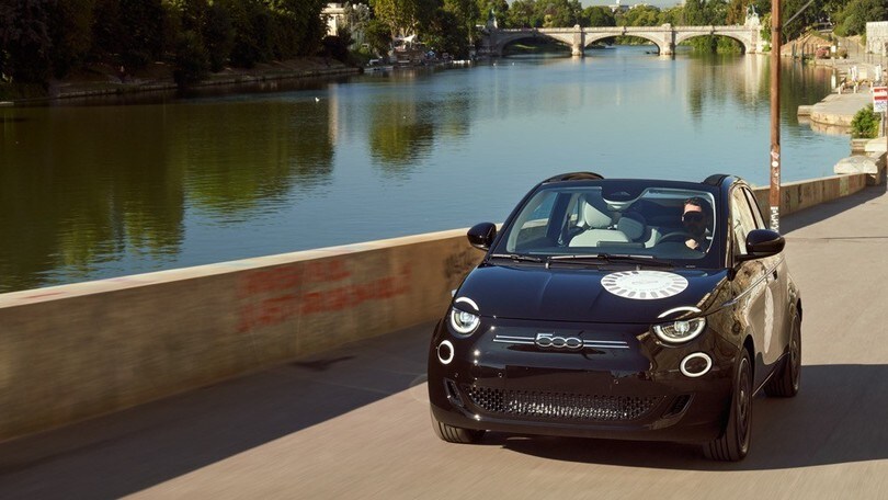 Nuova Fiat 500 elettrica La Prima, il test drive esclusivo a Torino