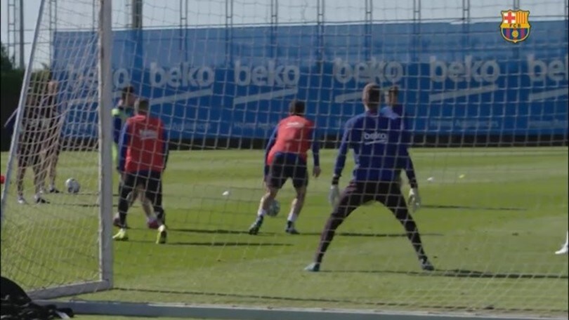 Barca, Suarez e Vidal sempre più lontani