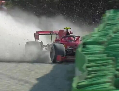 GP Italia, ritiro anche per Leclerc: che incidente alla Parabolica!
