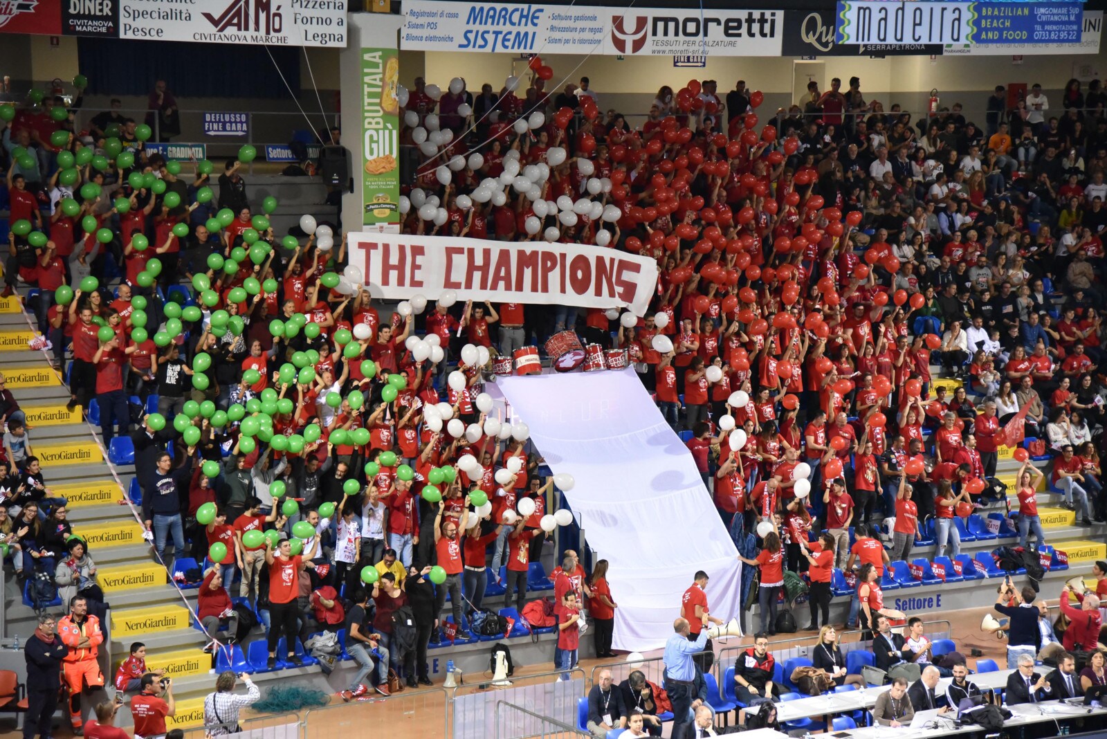 Pubblico, la Regione Emilia Romagna apre