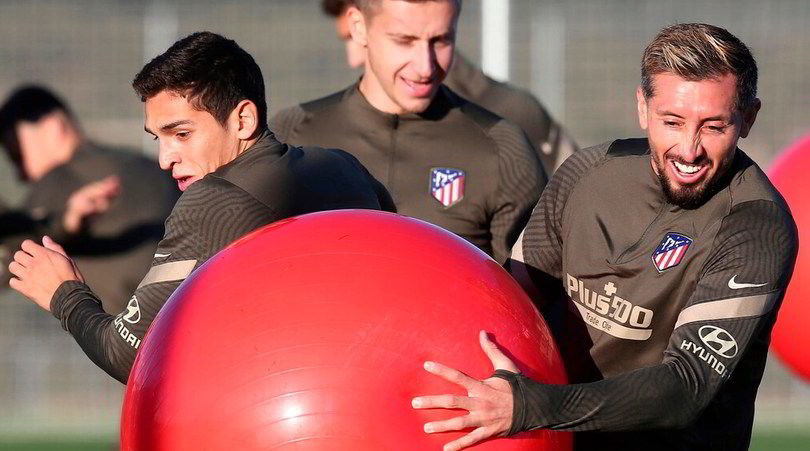 Atletico Madrid, Herrera si diverte con il maxi-pallone