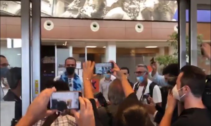 Muriqi, nuovo attaccante della Lazio è arrivato a Roma