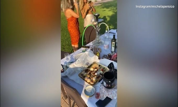 Michela Persico, pasticcini in testa ad una settimana dal parto