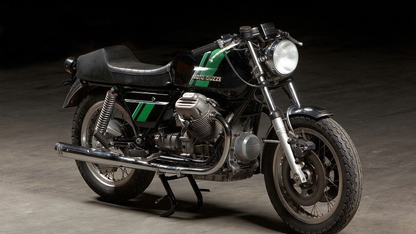 Moto storiche, grande novità: ammesse le targhe come le originali