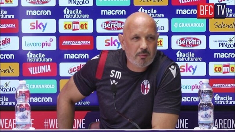 Mihajlovic ai giornalisti: "Ditemi chi vi passa la formazione?"