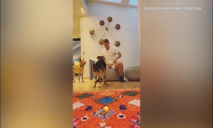 De Ligt e il trucco che fa impazzire i cani
