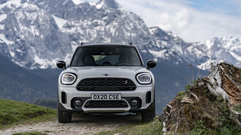 Nuova Mini Countryman restyling: il primo test drive FOTO