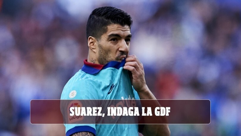 Suarez nella bufera: ha ottenuto la cittadinanza italiana con una truffa