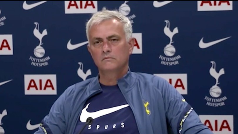 Mourinho cuore d'oro: ecco il gesto che ha commosso la Premier